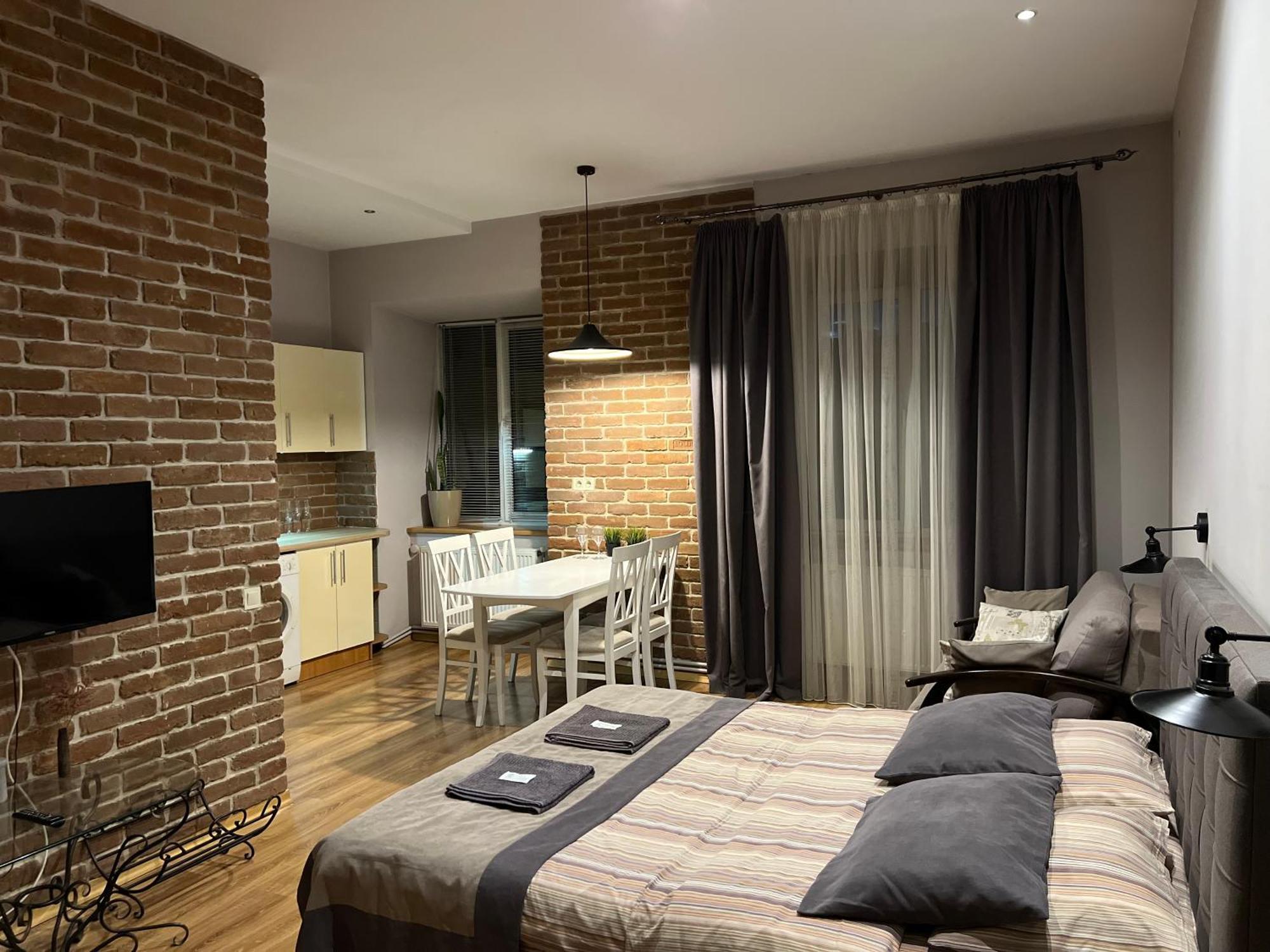 Vip Apartments ! Lviv Eksteriør bilde