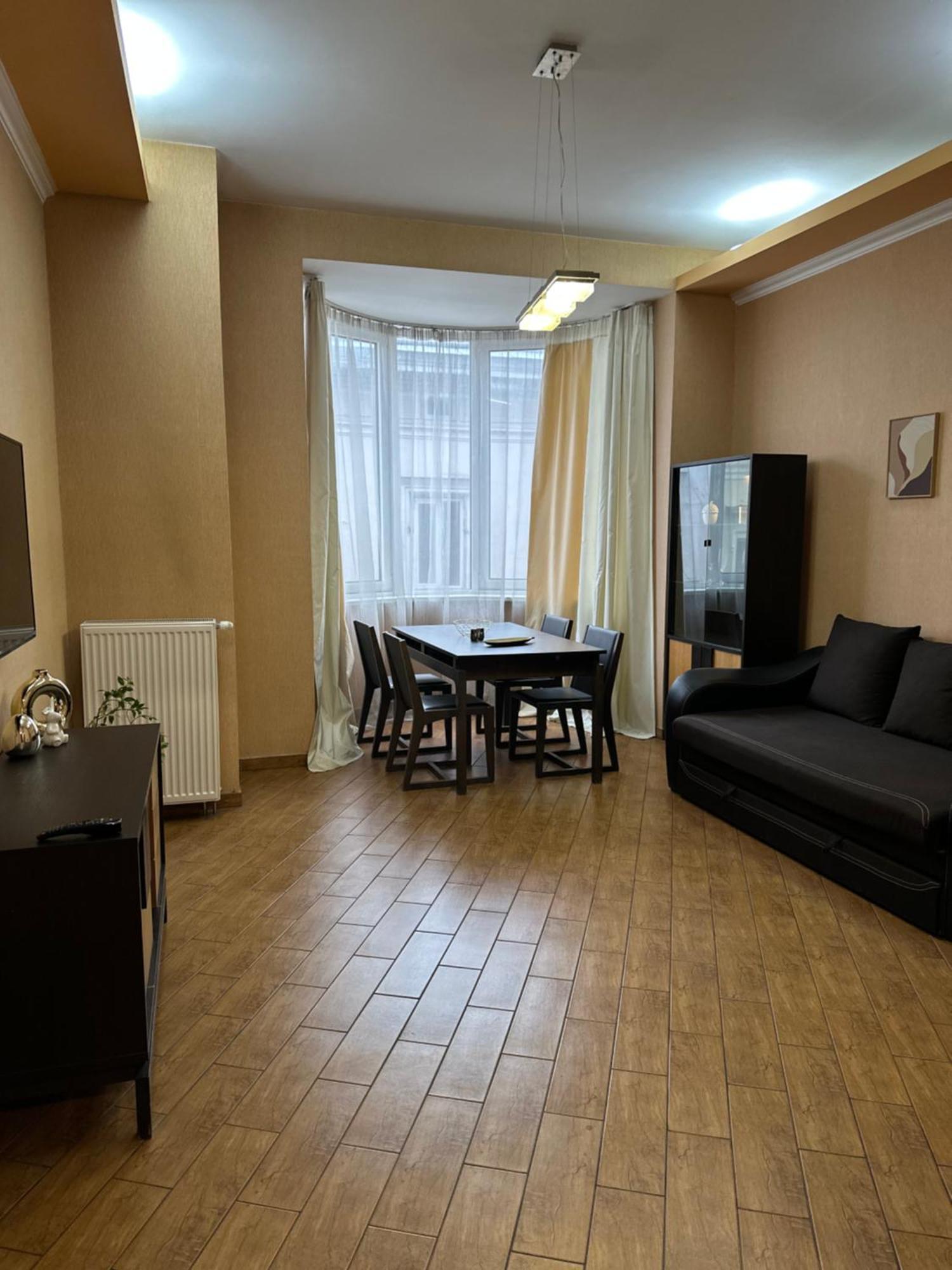 Vip Apartments ! Lviv Eksteriør bilde
