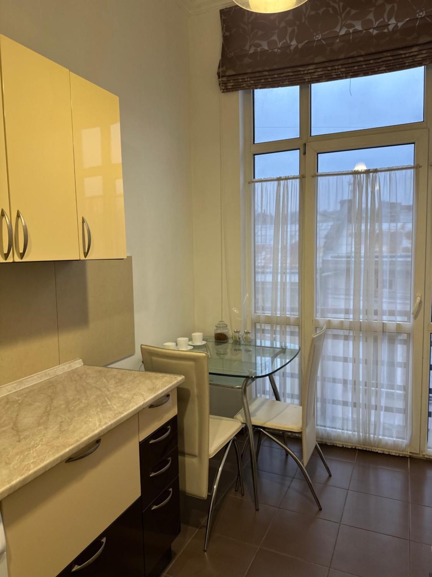 Vip Apartments ! Lviv Eksteriør bilde